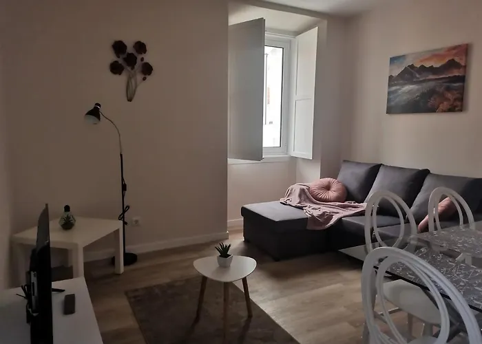 Apartamento São Gião 10 *